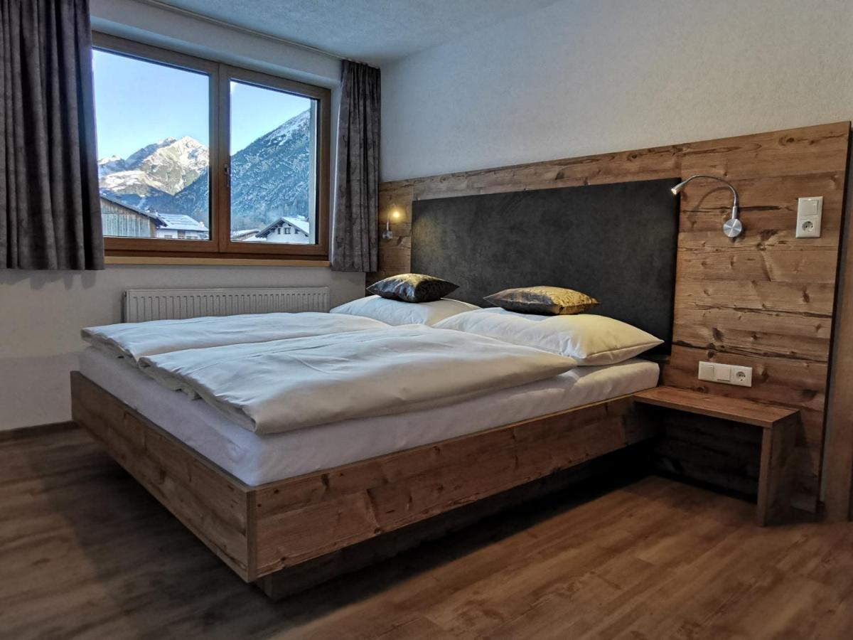 Appartement Bergfuier Holzgau Exterior foto